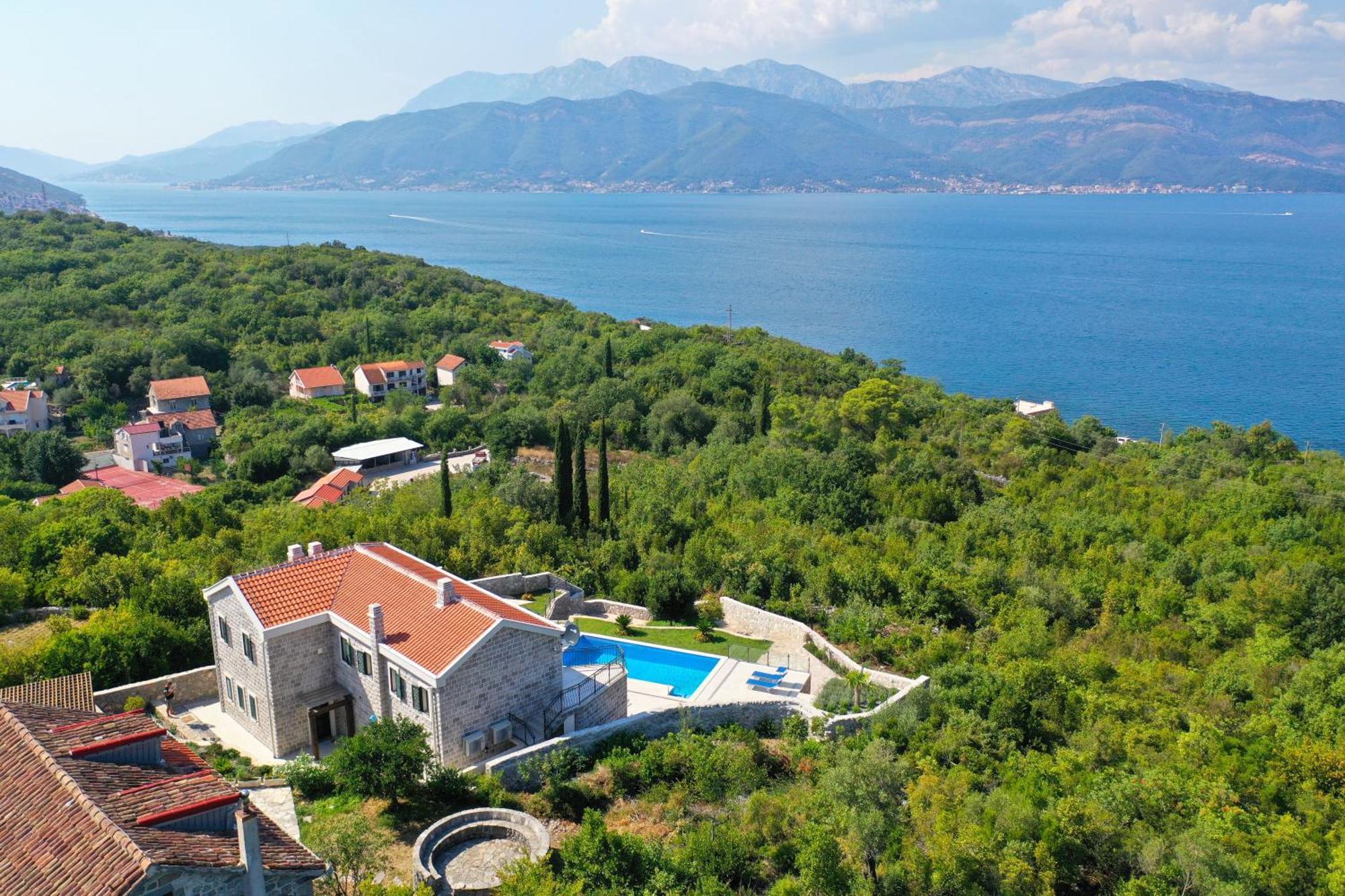Villa Vista Azzurra Tivat Exterior foto